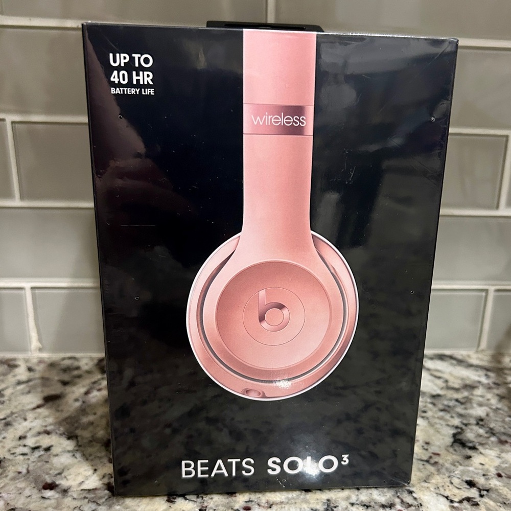Solo3 Wireless On-Ear Headphones - Rose Gold